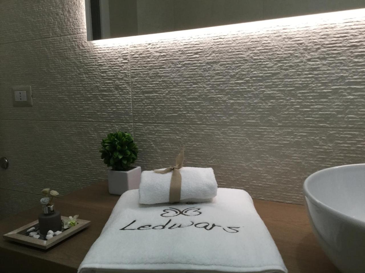 Ledwars Bed & Breakfast Taviano  Ngoại thất bức ảnh