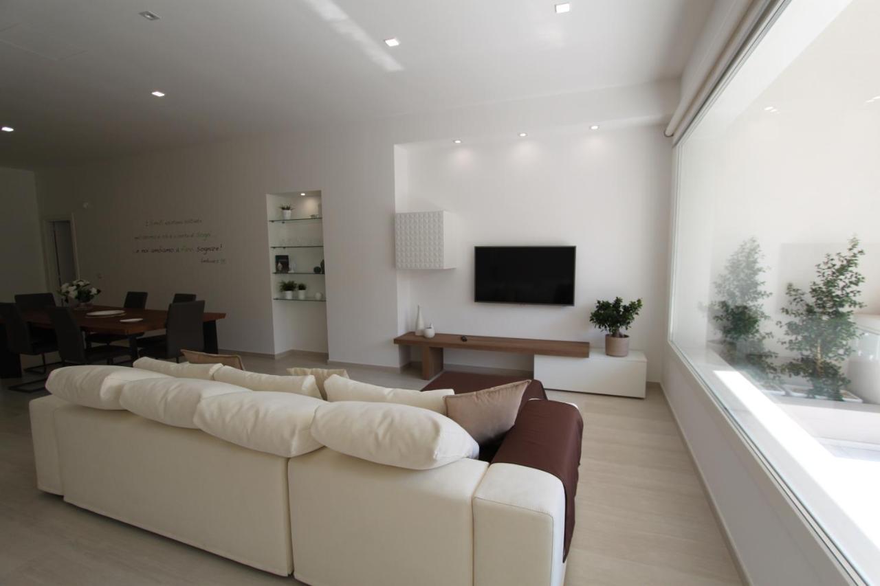 Ledwars Bed & Breakfast Taviano  Ngoại thất bức ảnh