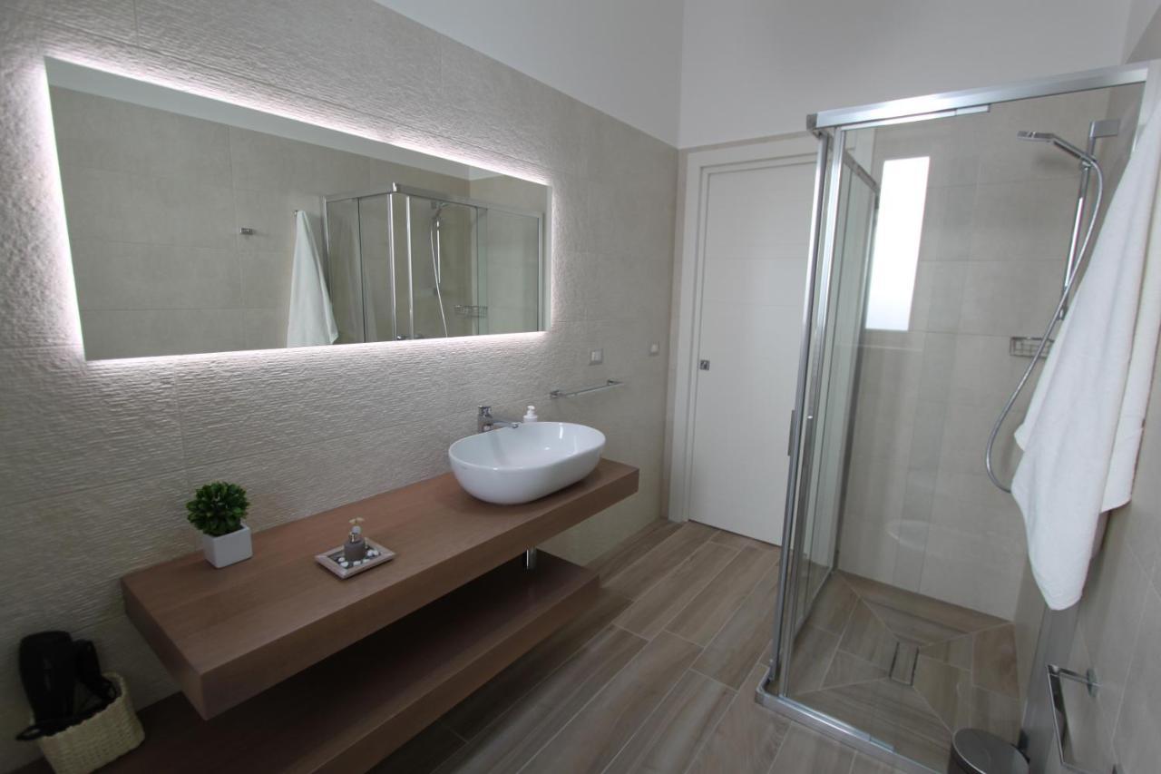Ledwars Bed & Breakfast Taviano  Ngoại thất bức ảnh